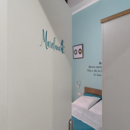 Yes I Know My Room - Storico Neapel Exteriör bild